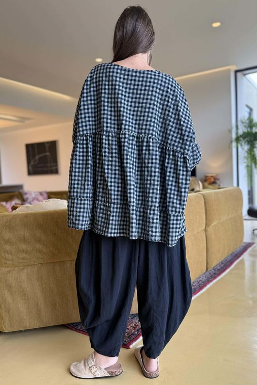 Nonni Gingham Artist Smock Black